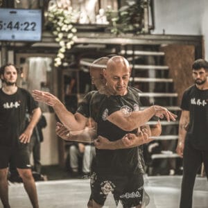 Biu Chi Sao - Curso Online Wing Chun Kung Fu